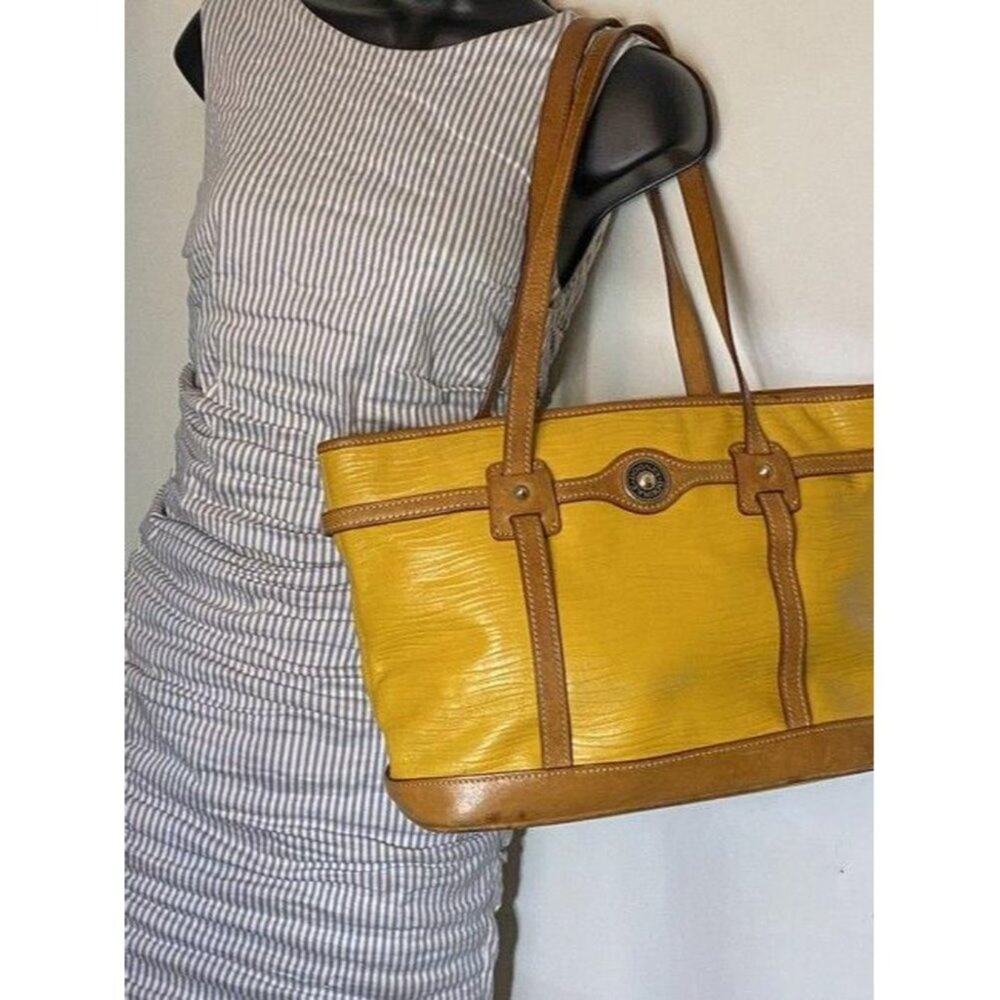 Dooney and Bourke yellow leather shoulder bag - Picture 7 of 12
